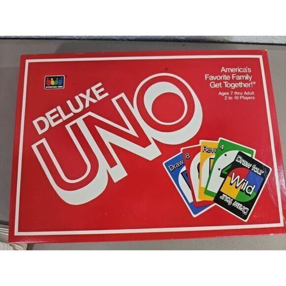 Deluxe UNO Card Game Vintage 1986 International Games All Cards Plus Scord Pad‎